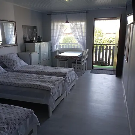 Anrema - 21m2 Rum i privatbostad *